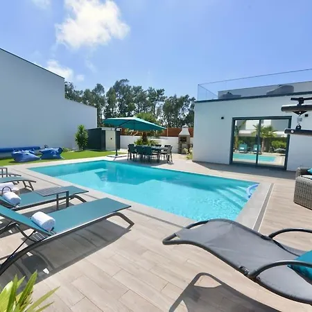 Serena - Exquisite With Private Heated Pool Villa