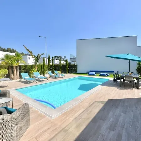 Serena - Exquisite With Private Heated Pool Villa