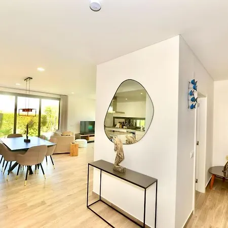 Villa Serena - Exquisite With Private Heated Pool