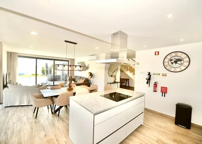 Villa Serena - Exquisite With Private Heated Pool São Martinho do Porto