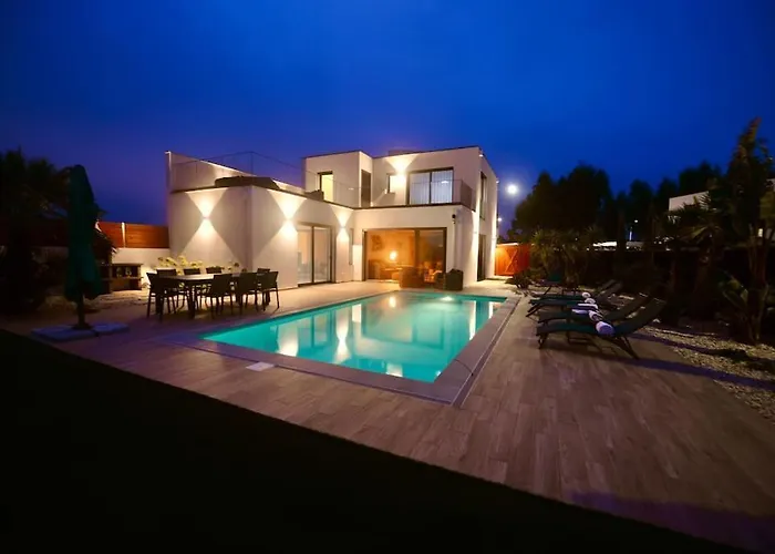 Serena - Exquisite With Private Heated Pool Villa São Martinho do Porto