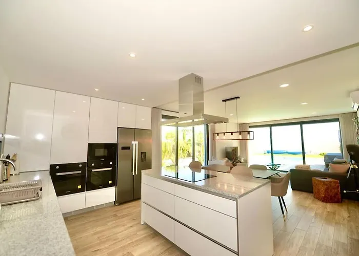 Serena - Exquisite With Private Heated Pool Villa